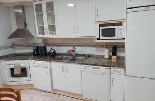 Cardenas Apartment | La puerta del Valle Gran piso de 130 m entero para ti y tu familia o amigos