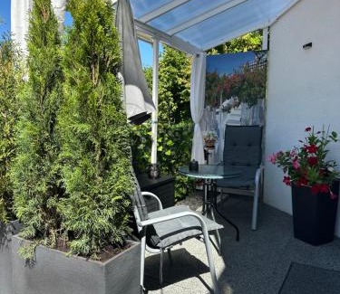 Buehlertann Apartment | La Pura Vida