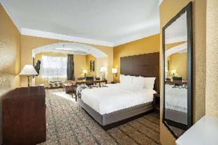 Barker Hotel | La Quinta by Wyndham Houston NW Beltway8/WestRD