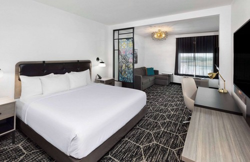 McNeil Hotel | La Quinta Inn & Suites by Wyndham Austin Parmer/Tech Ridge