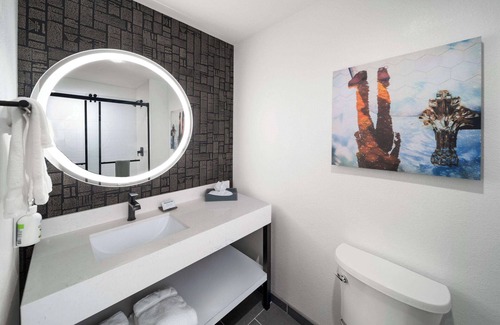 McNeil Hotel | La Quinta Inn & Suites by Wyndham Austin Parmer/Tech Ridge