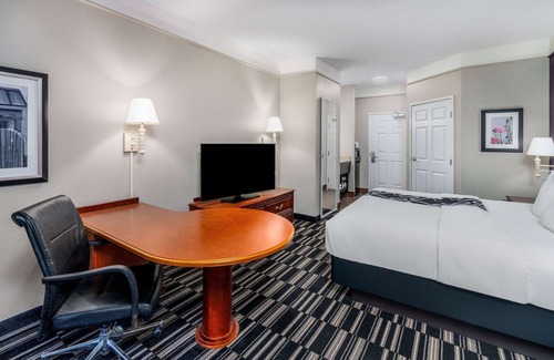 Roswell Hotel | La Quinta Inn & Suites by Wyndham Roswell