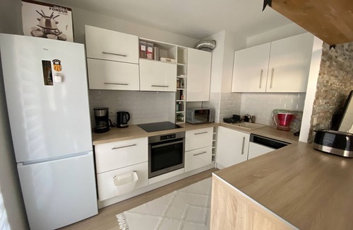 Thonon-les-Bains Apartment | La Résidence Fleury; vue sur le lac Léman