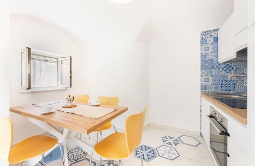 Procida Apartment | La Résidence - One Bedroom Apartment, Sleeps 4