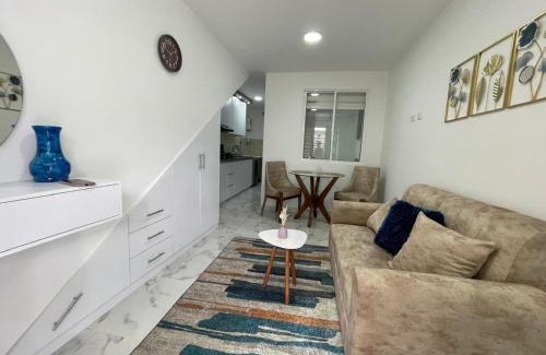 Cali Apartment | La Roca 102