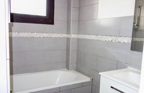 Hyeres City Centre Apartment | La Roseraie 1 by Interhome