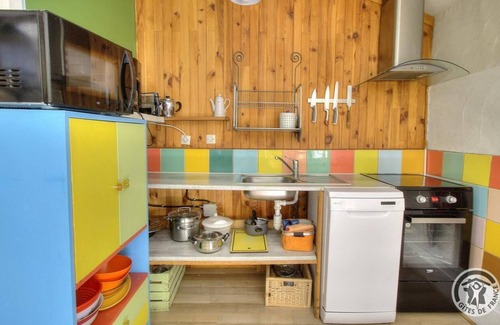 Vaulx En Velin Village Apartment | La Roue Arrière - VAULX EN VELIN