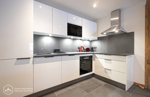 Bonneval-sur-Arc Apartment | La sittelle - New apartment in front of the chairlift