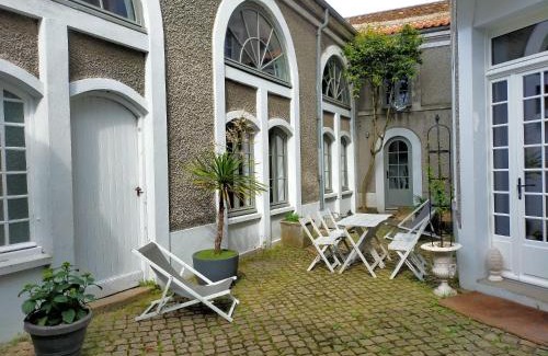 Cholet Bed & Breakfast | La Suite 14