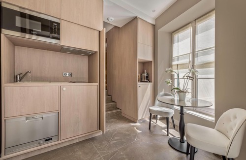 Saint-Rambert Apartment | La Suite 40 m² vue jardin