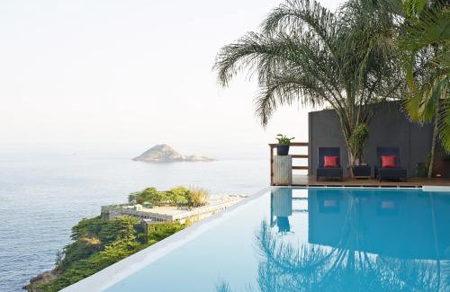 Joatinga House | La Suite by Dussol