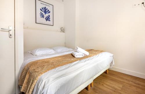 Boulogne-Centre Apartment | LA SUITE HUIT DU BRAS D'OR