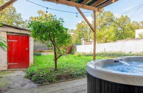 Nancy City Centre Apartment | La Suite Luna, détente et jacuzzi privé à Nancy