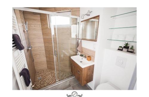Poitiers Apartment | La Suite T2 40m2 avec terrasse 1ch-4pers Appart Hotel Poitiers