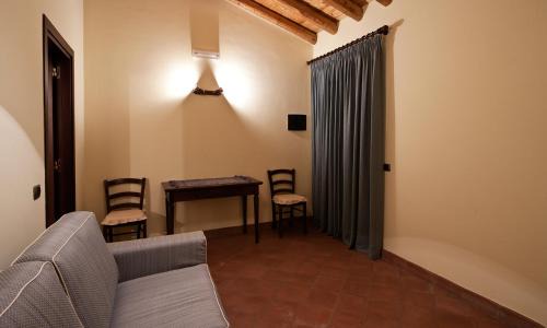Archi House | La Terra Del Mezzo