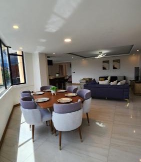 El Vecino Apartment | La Terraza suite de lujo 302