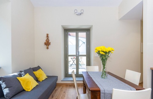Borgo Dora Apartment | La terrazza nel cuore del Balon by Wonderful Italy