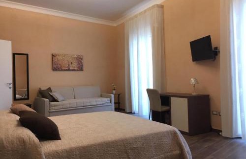 Historical Downtown Salerno Bed & Breakfast | La terrazza sul Duomo B&B