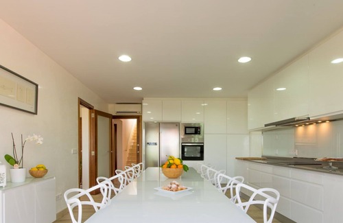 Llevant Villa | La Tierra with Mountain Views & Pool