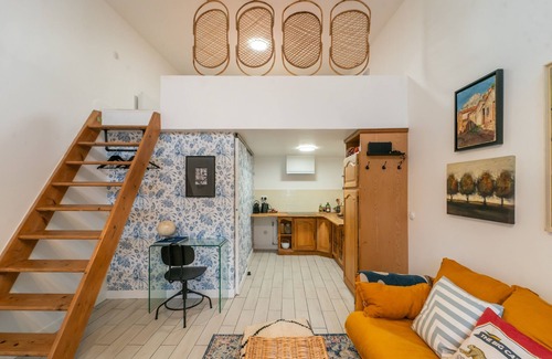 Argenteuil Apartment | La Tiny House Bohémienne