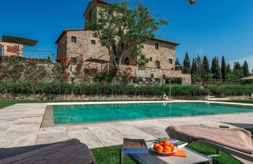 Greve in Chianti Villa | La Torre di Testa Lepre