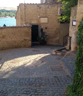 Lake Bracciano House | La Torretta del Lago