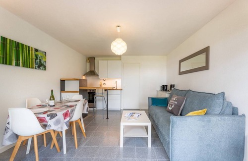 La Trinite-sur-Mer Apartment | La Trinité/Mer - 2-room apartement -35m²-Port view