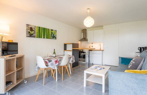 La Trinite-sur-Mer Apartment | La Trinité/Mer - 2-room apartement -35m²-Port view