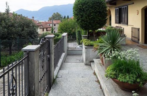Luino Villa | La tua villa sul Lago - Casa Kollegger