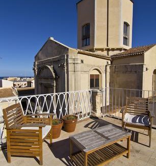 Ortigia Bed & Breakfast | La Via della Giudecca Syracuse
