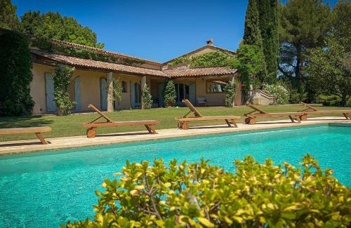 Pontes Villa | La Villa La Source à Aix en Provence