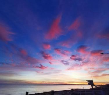 Lion-sur-Mer Bed & Breakfast | La Villa Louis, maison d'hôtes, vue mer