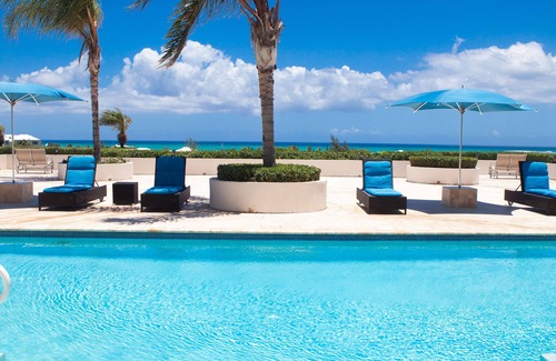 The Bight Condo | La Vista Azul Modern Condo Ocean Views