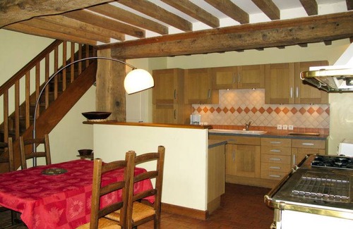 Savigny House | La Voisinière no. 2 (HE3L7R0)