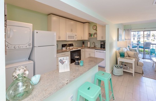Folly Field Villa | Labor Day Discount @ ISLAND CLUB🏝️Ocean Resort,Lagoon view! free Bikes,chairs