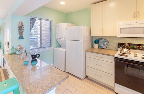 Folly Field Villa | Labor Day Discount @ ISLAND CLUB🏝️Ocean Resort,Lagoon view! free Bikes,chairs