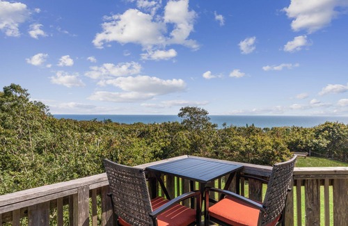 Montauk House | Labor Day weekend is available ! Amazing Ocean Views in Hither Hills