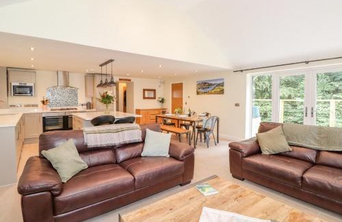 Thornthwaite House | Ladstock Cottage