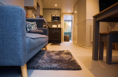 Maidstone Boat Rental | Lady Florence, Maidstone a Cosy River Boat with Castle Views