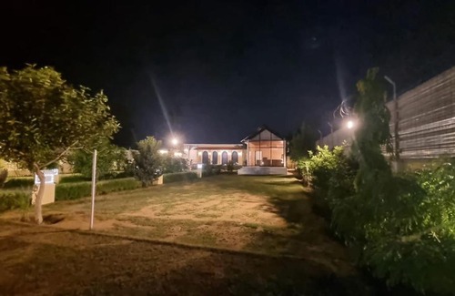 Jaipur House | Lager : The Farm Stays