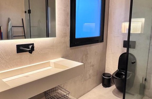 Lagonissi Apartment | Lagonisi Luxury 2 bedroom appartment by the sea 2