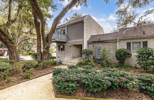 St. Simons Island Condo | Lagoon front with great water views in Sea Palms