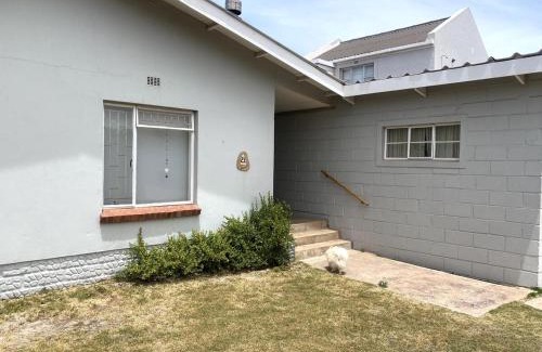 Langebaan House | lagoon value !