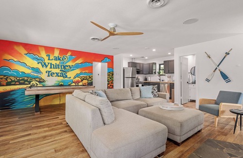 Lake Whitney Other | Lake Access, Kayaks, Firepit, Screened Porch