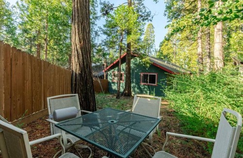 Twain Harte House | Lake Access, Pets welcome, Walk to town, Sleeps 8
