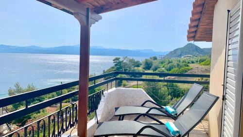 Limni Vouliagmenis House | Lake and Sea