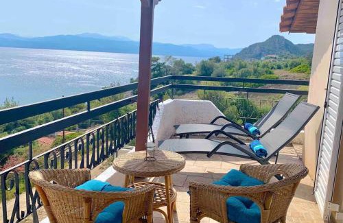 Limni Vouliagmenis House | Lake and Sea