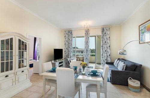 Dubai Investment Park Apartment | Lake Apartments - 1BR Apartment - Allsopp&Allsopp