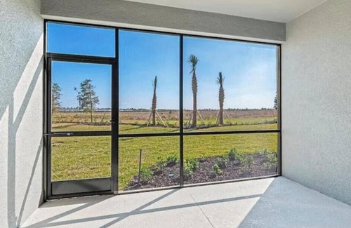Biggar Condo | Lake Club Retreat-New-Peaceful Luxury Escape in a Great Location! Every amenity!