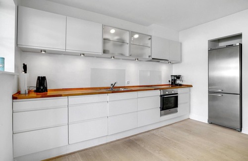 Nykobing Sjaelland Apartment | Lake front apartment in Nykøbing Sj